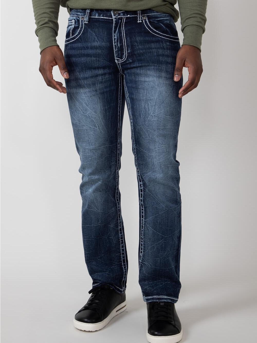 True Luck Straight Jeans in Dark Washed Blue